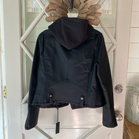 BLANK-NYC Neo Jacket - NWT - Picture 4 of 7